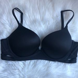 Victoria’s Secret very sexy push-up